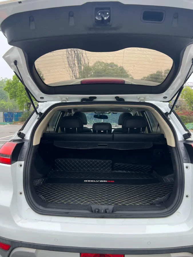 2018 Geely Azkarra 1.8T 184HP L4 6AT,autocango,china used car exporter,china ev exporter,chinese used car exporter,chinese used ev exporter