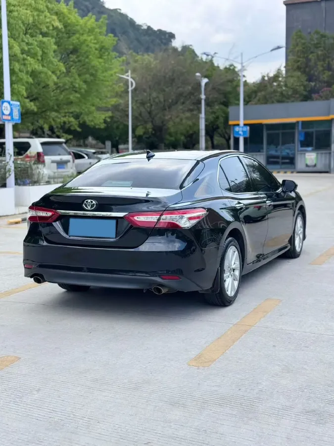 2021 Toyota Camry 2.0L 178HP L4 CVT,autocango,china used car exporter,china ev exporter,chinese used car exporter,chinese used ev exporter