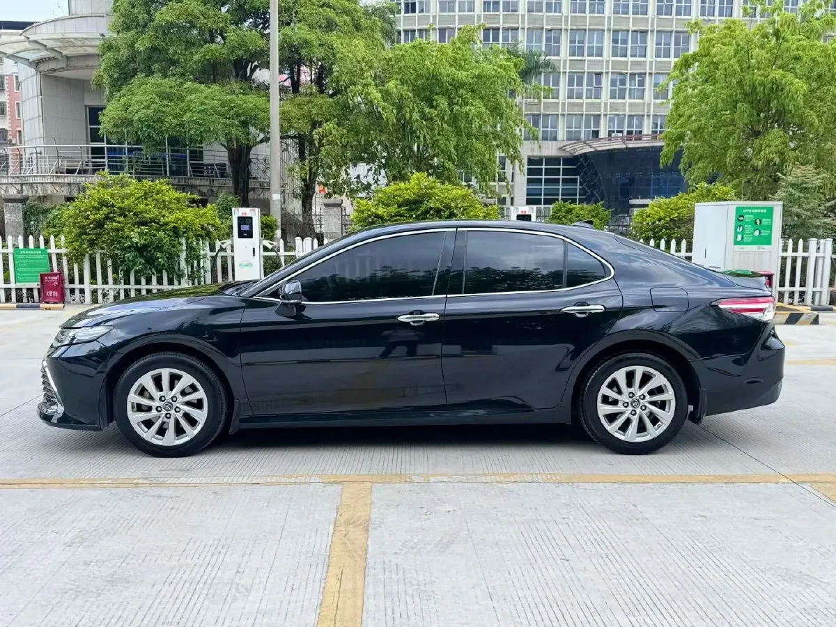 2021 Toyota Camry 2.0L 178HP L4 CVT,autocango,china used car exporter,china ev exporter,chinese used car exporter,chinese used ev exporter
