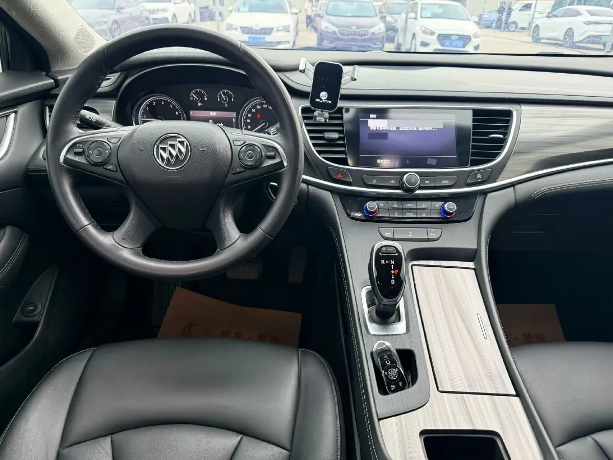 2020 Buick Larcosse 2.0T 237HP L4 9AT,autocango,china used car exporter,china ev exporter,chinese used car exporter,chinese used ev exporter
