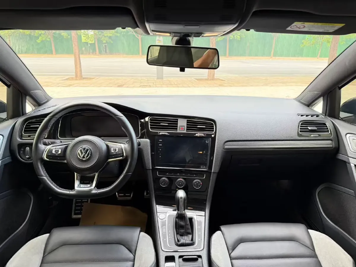 2020 Volkswagen Golf 1.4T 150HP L4 7DCT,autocango,china used car exporter,china ev exporter,chinese used car exporter,chinese used ev exporter