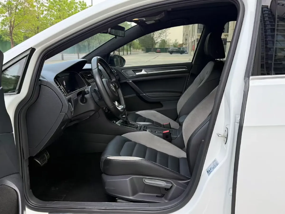 2020 Volkswagen Golf 1.4T 150HP L4 7DCT,autocango,china used car exporter,china ev exporter,chinese used car exporter,chinese used ev exporter