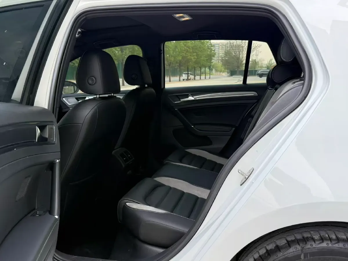 2020 Volkswagen Golf 1.4T 150HP L4 7DCT,autocango,china used car exporter,china ev exporter,chinese used car exporter,chinese used ev exporter