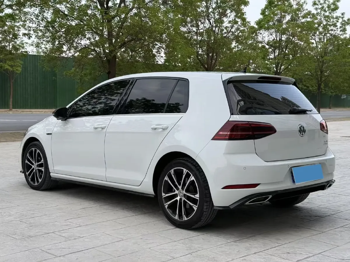 2020 Volkswagen Golf 1.4T 150HP L4 7DCT,autocango,china used car exporter,china ev exporter,chinese used car exporter,chinese used ev exporter