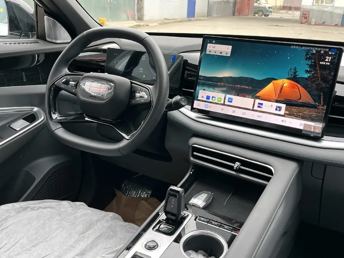 2026 Geely Azkarra 1.5T 181HP L4 7DCT,autocango,china used car exporter,china ev exporter,chinese used car exporter,chinese used ev exporter