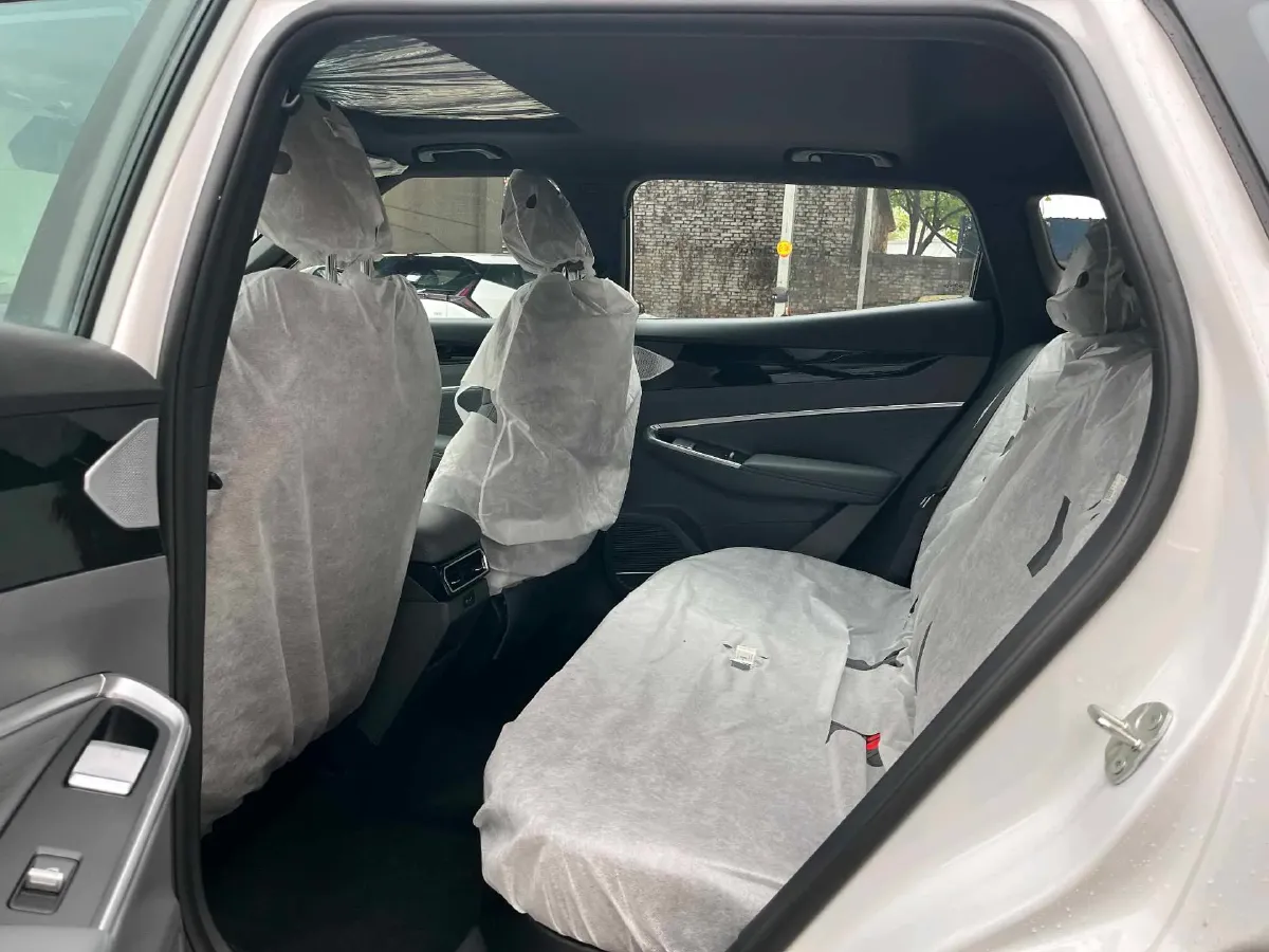 2026 Geely Azkarra 1.5T 181HP L4 7DCT,autocango,china used car exporter,china ev exporter,chinese used car exporter,chinese used ev exporter