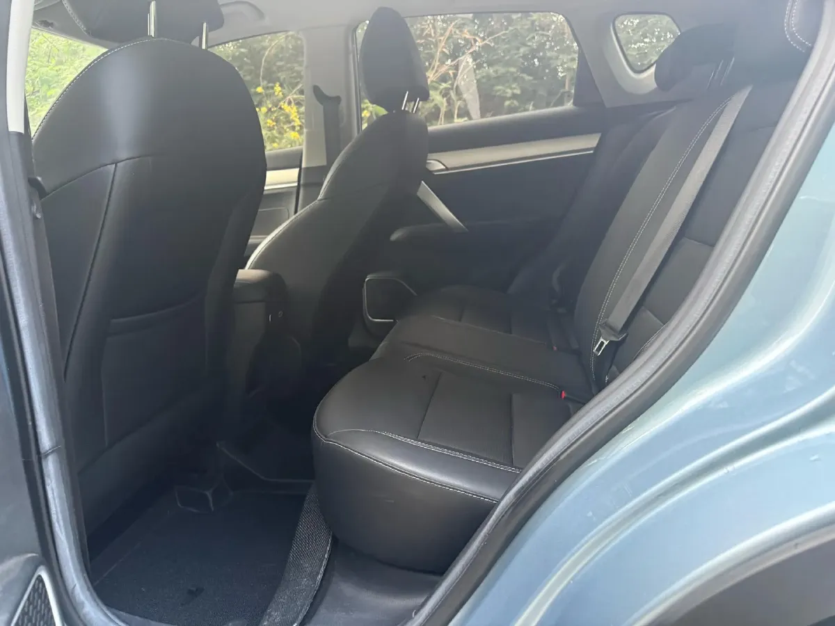 2025 Geely Coolray 1.5L 126HP L4 CVT,autocango,china used car exporter,china ev exporter,chinese used car exporter,chinese used ev exporter