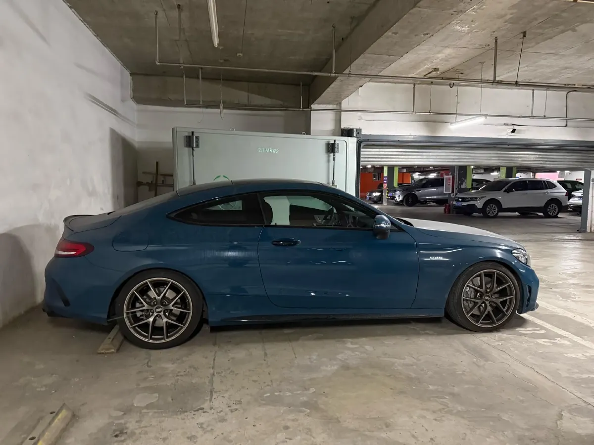 2023 Mercedes-Benz C AMG 3.0T 390HP V6 9AT,autocango,china used car exporter,china ev exporter,chinese used car exporter,chinese used ev exporter