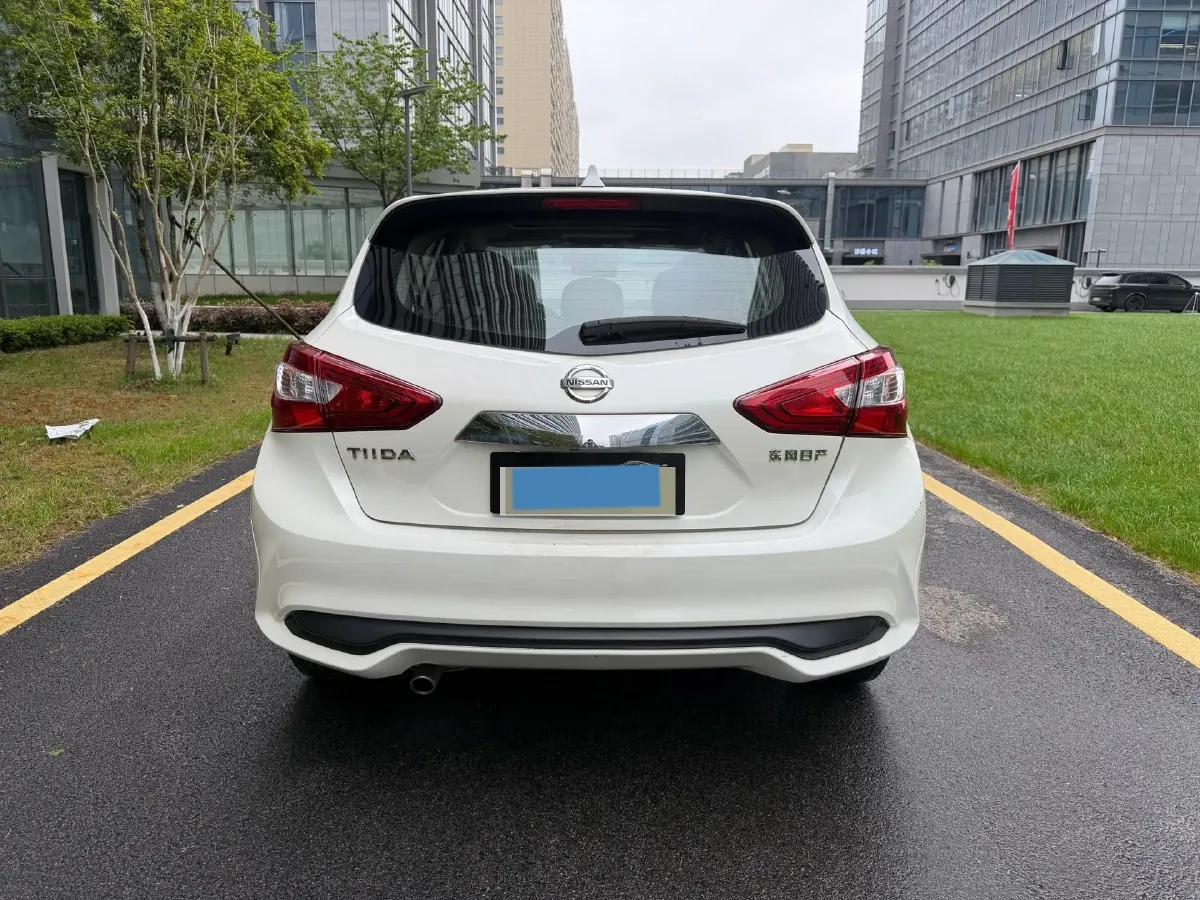 2021 Nissan Tiida 1.6L 122HP L4 CVT,autocango,china used car exporter,china ev exporter,chinese used car exporter,chinese used ev exporter
