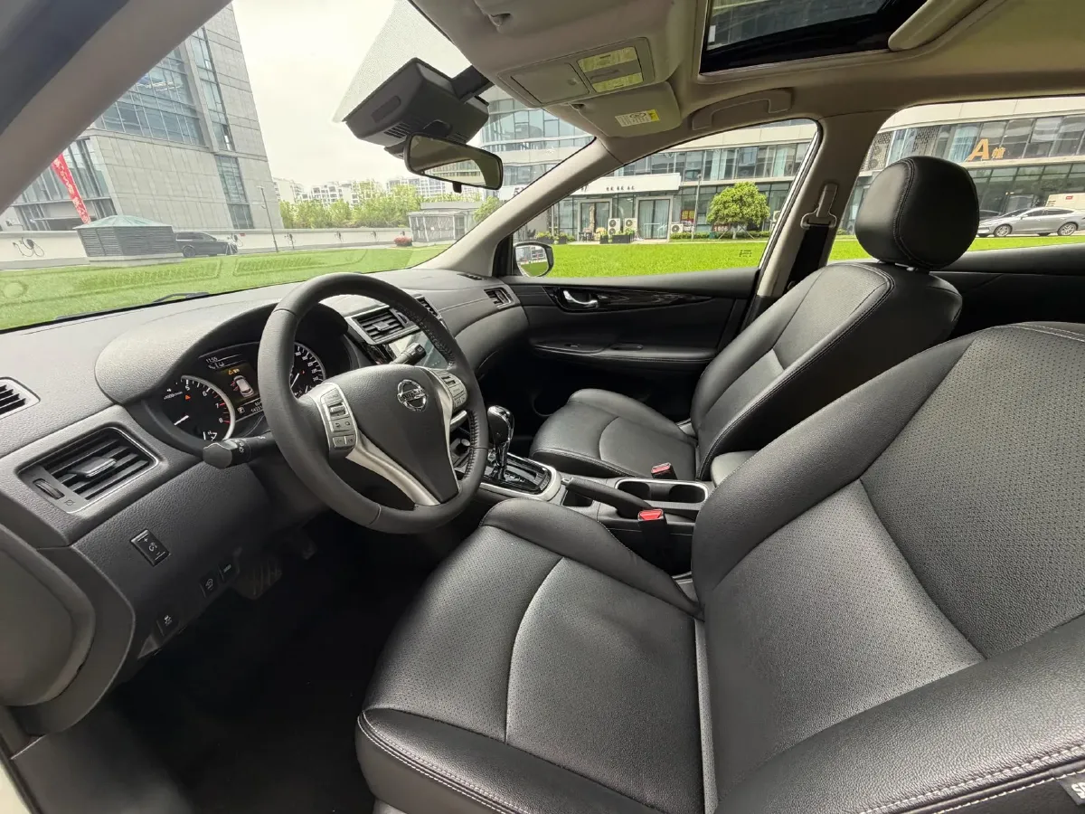 2021 Nissan Tiida 1.6L 122HP L4 CVT,autocango,china used car exporter,china ev exporter,chinese used car exporter,chinese used ev exporter