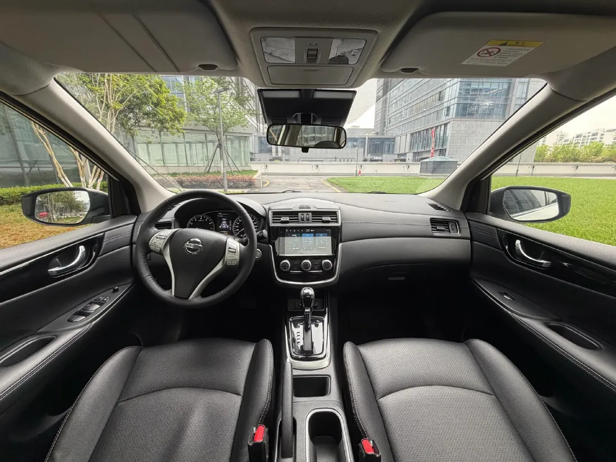 2021 Nissan Tiida 1.6L 122HP L4 CVT,autocango,china used car exporter,china ev exporter,chinese used car exporter,chinese used ev exporter