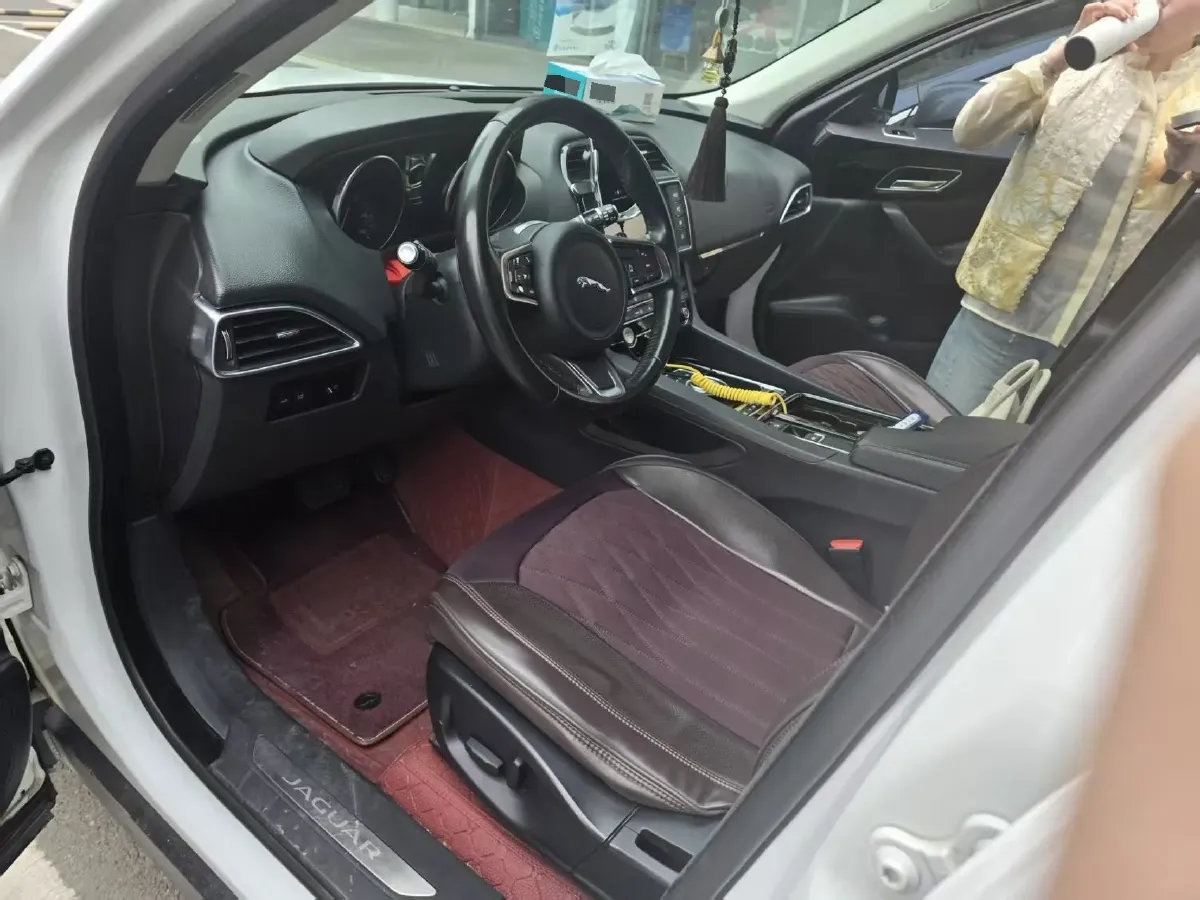 2018 Jaguar F-PACE 2.0T 250HP L4 8AT,autocango,china used car exporter,china ev exporter,chinese used car exporter,chinese used ev exporter