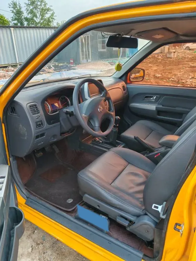 2017 Dongfeng RuiQi 2.5T 140HP L4 6MT,autocango,china used car exporter,china ev exporter,chinese used car exporter,chinese used ev exporter