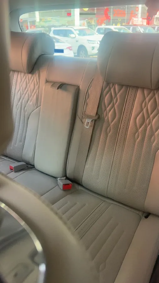 2021 Buick GL8 2.0T 237HP L4 9AT,autocango,china used car exporter,china ev exporter,chinese used car exporter,chinese used ev exporter