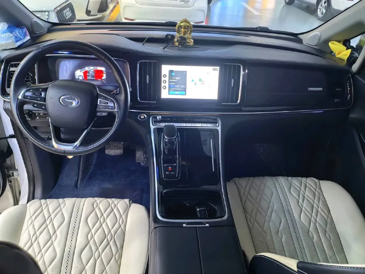 2021 GAC Trumpchi M8 2.0T 252HP L4 8AT,autocango,china used car exporter,china ev exporter,chinese used car exporter,chinese used ev exporter