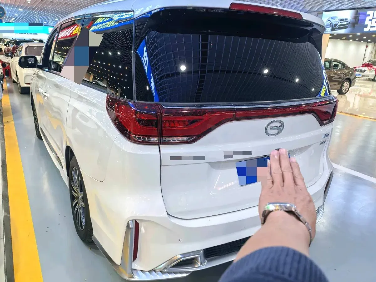 2021 GAC Trumpchi M8 2.0T 252HP L4 8AT,autocango,china used car exporter,china ev exporter,chinese used car exporter,chinese used ev exporter