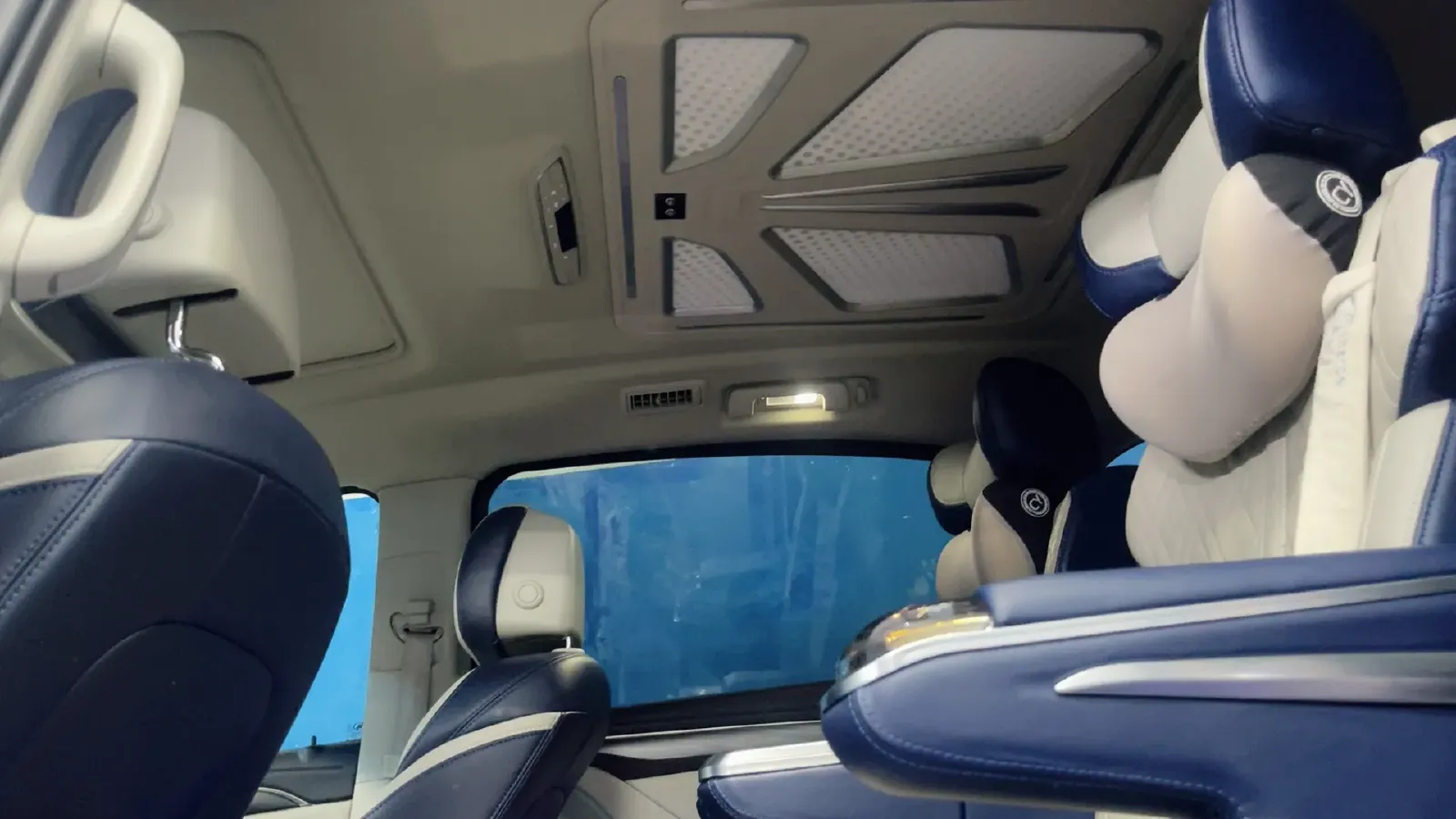 2021 Buick GL8 2.0T 237HP L4 9AT,autocango,china used car exporter,china ev exporter,chinese used car exporter,chinese used ev exporter