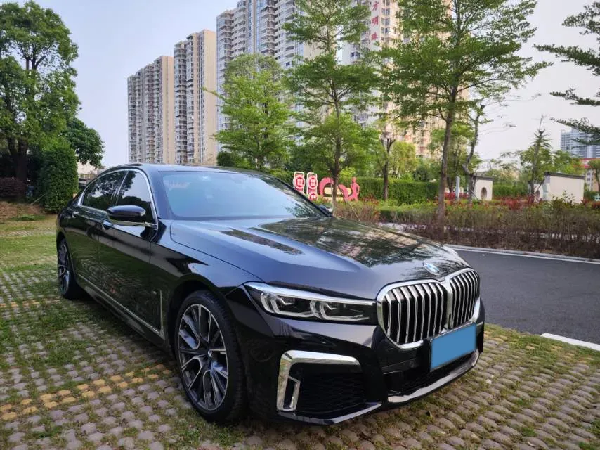 2019 BMW 7 Series 3.0T 340HP L6 8AT,autocango,china used car exporter,china ev exporter,chinese used car exporter,chinese used ev exporter