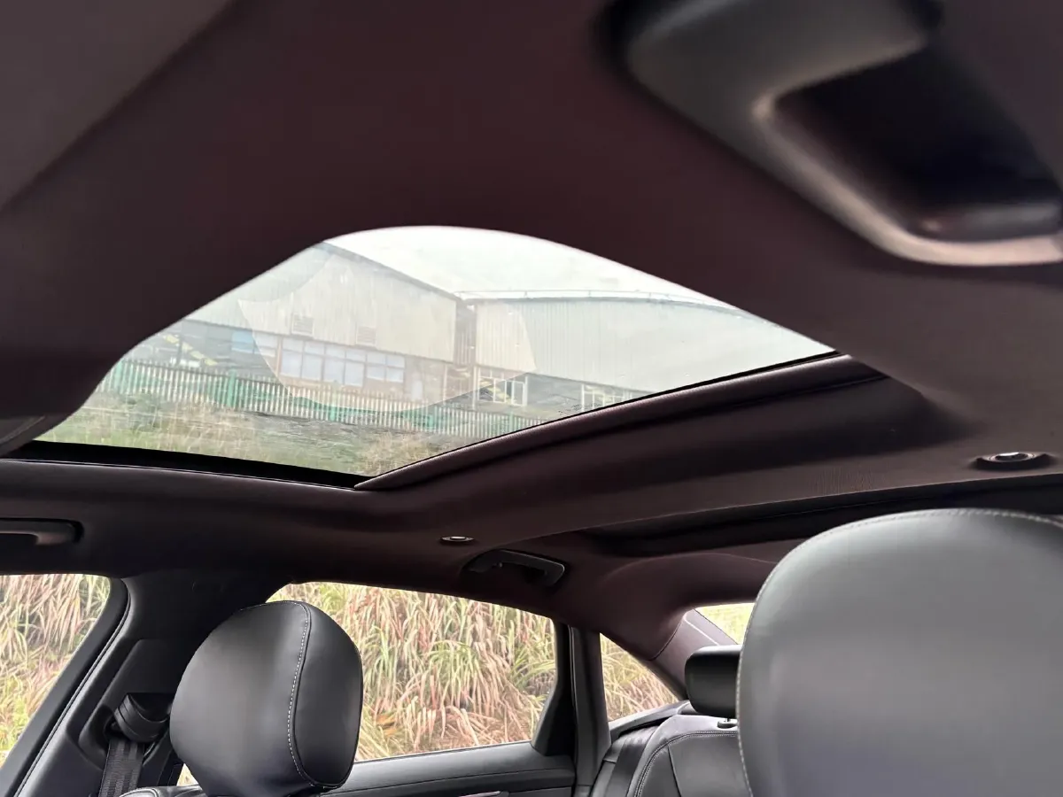 2022 Audi A6L 2.0T 224HP L4 7DCT,autocango,china used car exporter,china ev exporter,chinese used car exporter,chinese used ev exporter