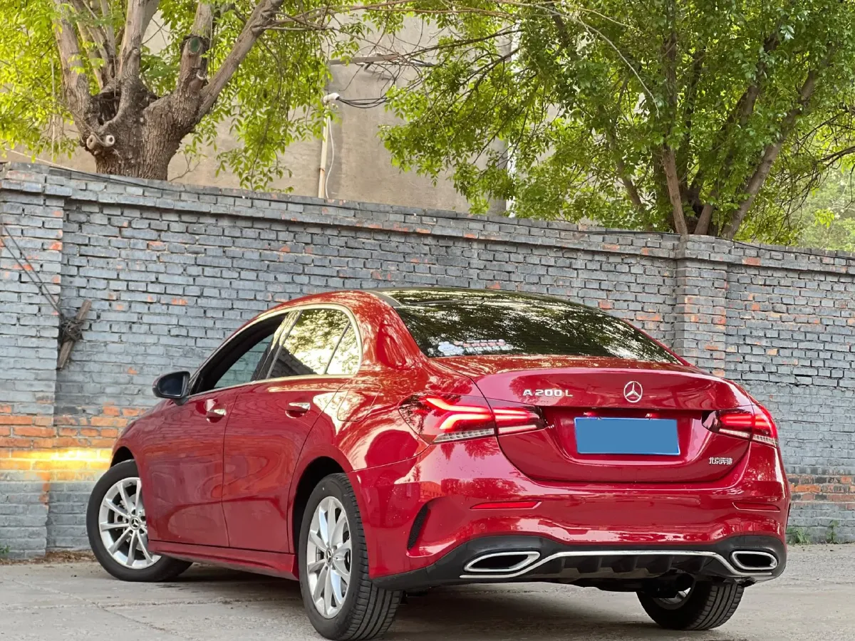 2020 Mercedes-Benz A Class 1.3T 163HP L4 7DCT,autocango,china used car exporter,china ev exporter,chinese used car exporter,chinese used ev exporter