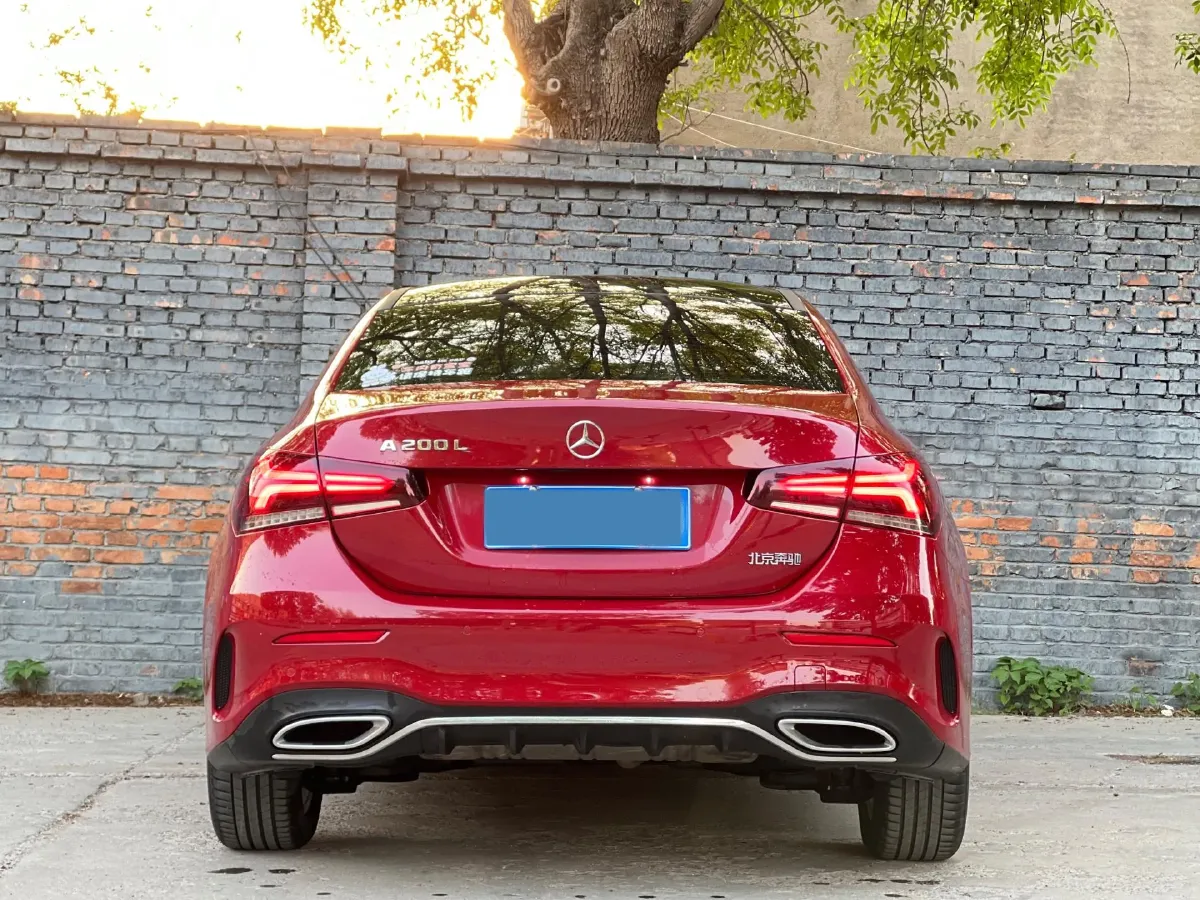 2020 Mercedes-Benz A Class 1.3T 163HP L4 7DCT,autocango,china used car exporter,china ev exporter,chinese used car exporter,chinese used ev exporter