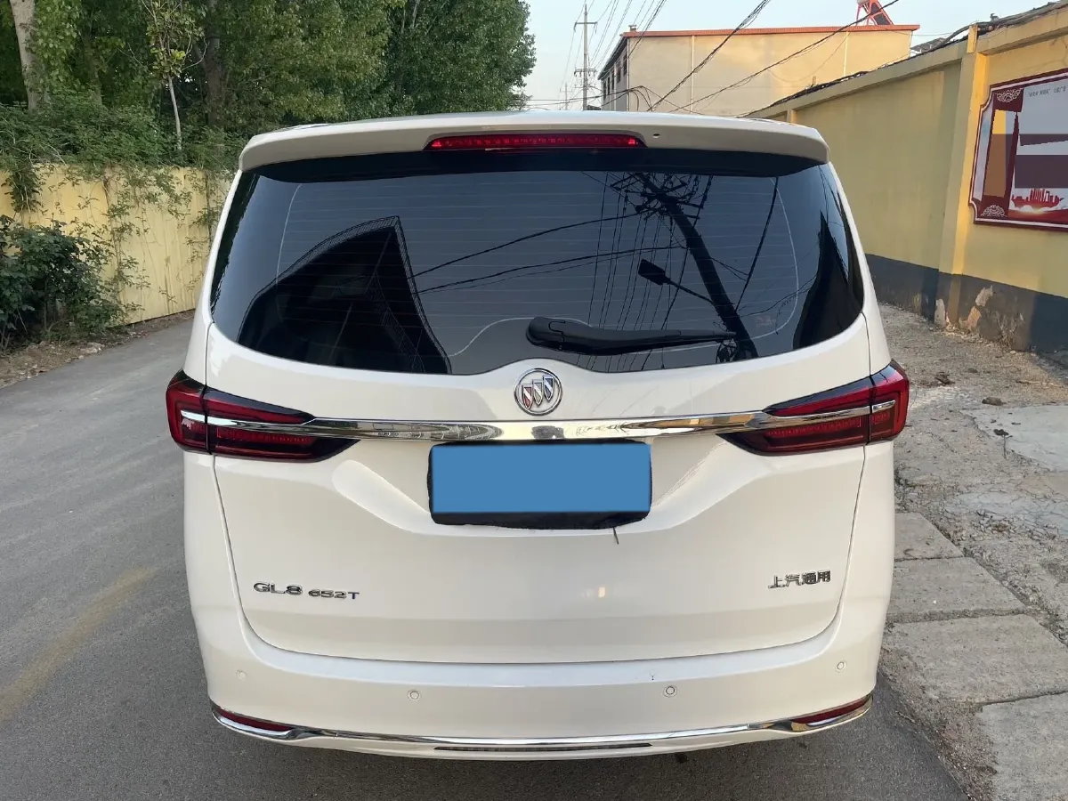 2022 Buick GL8 2.0T 237HP L4 9AT,autocango,china used car exporter,china ev exporter,chinese used car exporter,chinese used ev exporter