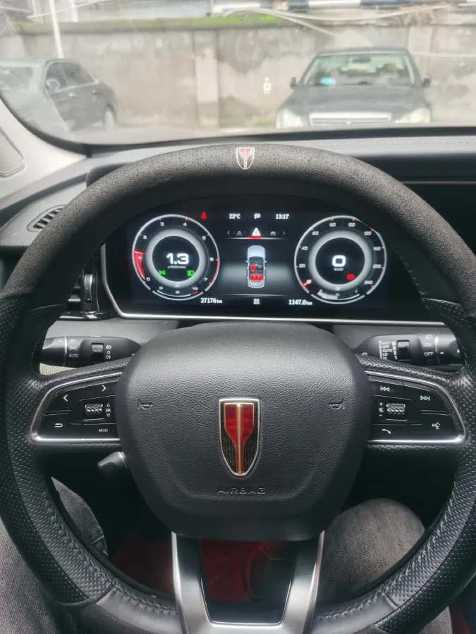 2022 HongQi HS5 2.0T 224HP L4 6AT,autocango,china used car exporter,china ev exporter,chinese used car exporter,chinese used ev exporter