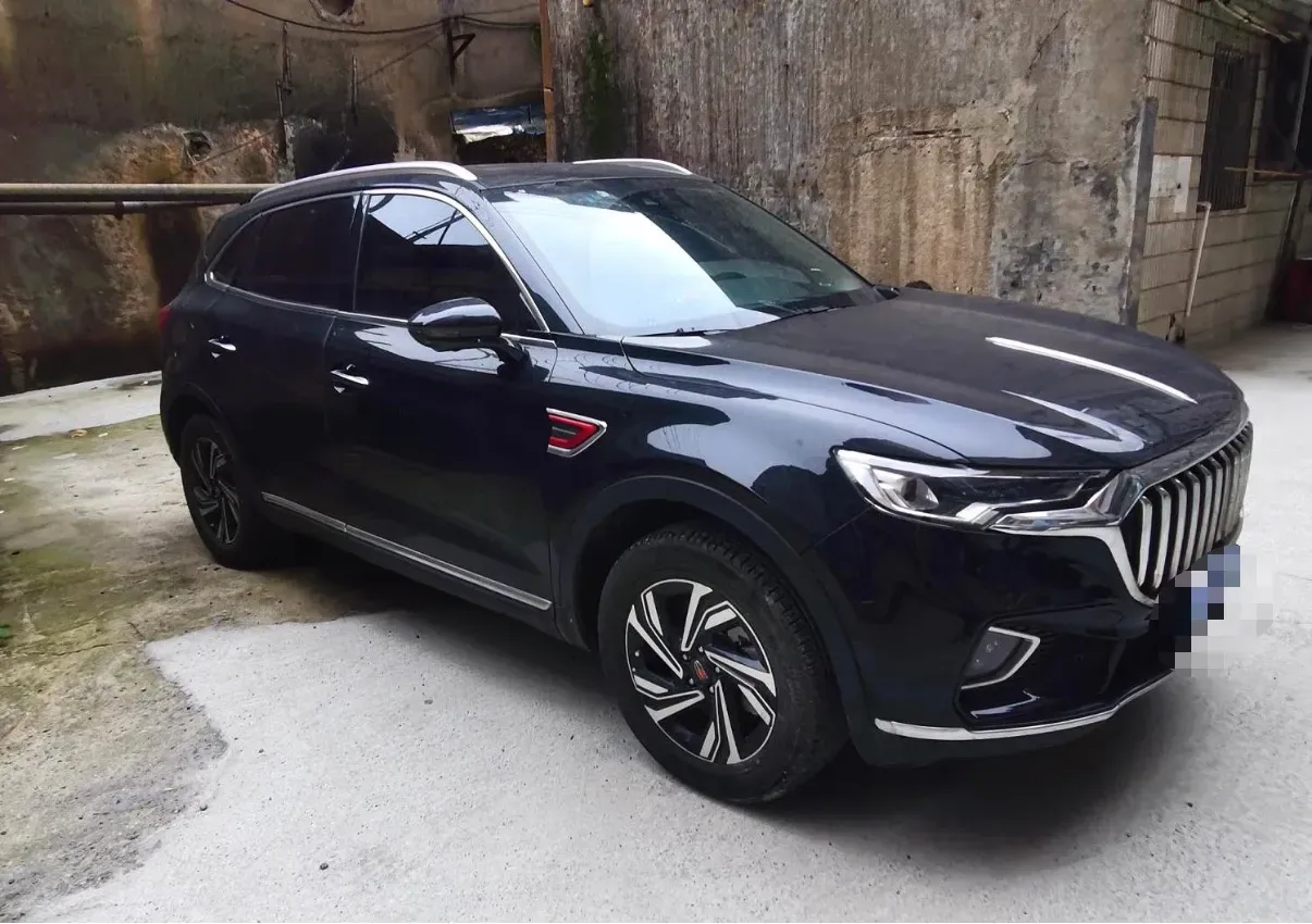 2022 HongQi HS5 2.0T 224HP L4 6AT,autocango,china used car exporter,china ev exporter,chinese used car exporter,chinese used ev exporter