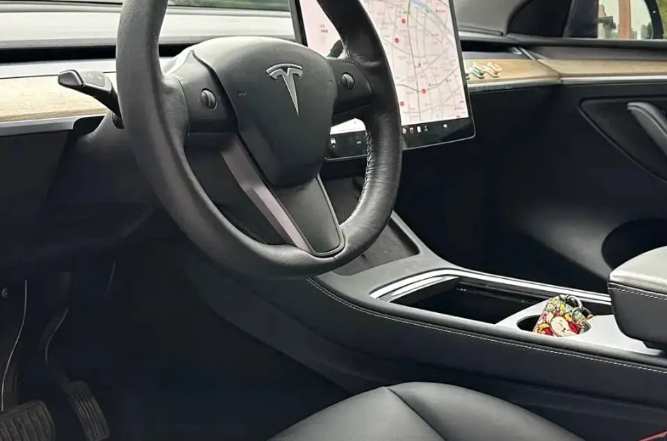 2021 Tesla Model 3 BEV 76.8KWH,autocango,china used car exporter,china ev exporter,chinese used car exporter,chinese used ev exporter