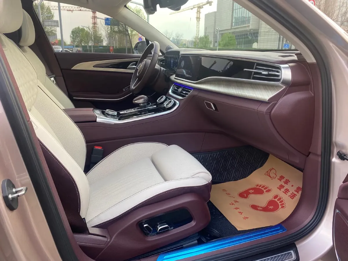 2020 HongQi H9 3.0T 283HP V6 7DCT,autocango,china used car exporter,china ev exporter,chinese used car exporter,chinese used ev exporter