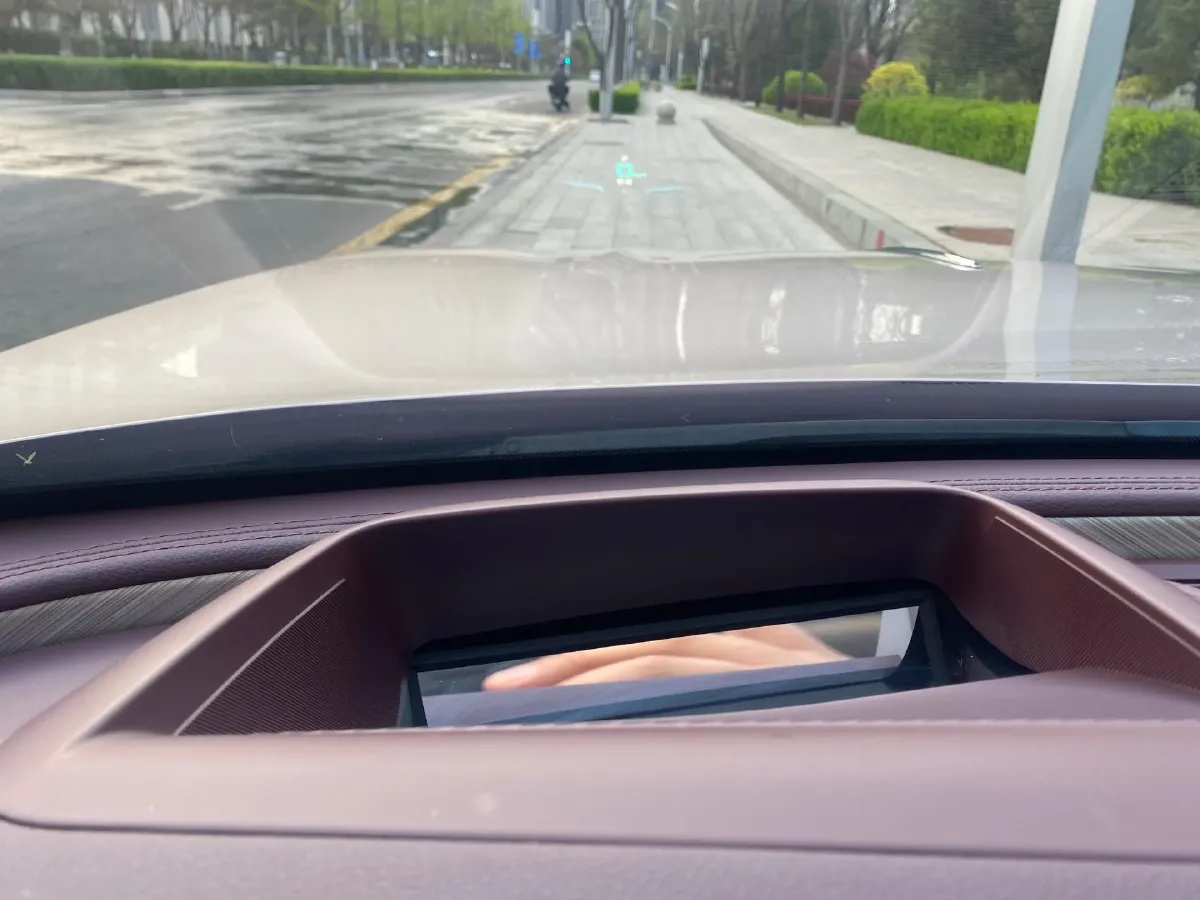 2020 HongQi H9 3.0T 283HP V6 7DCT,autocango,china used car exporter,china ev exporter,chinese used car exporter,chinese used ev exporter