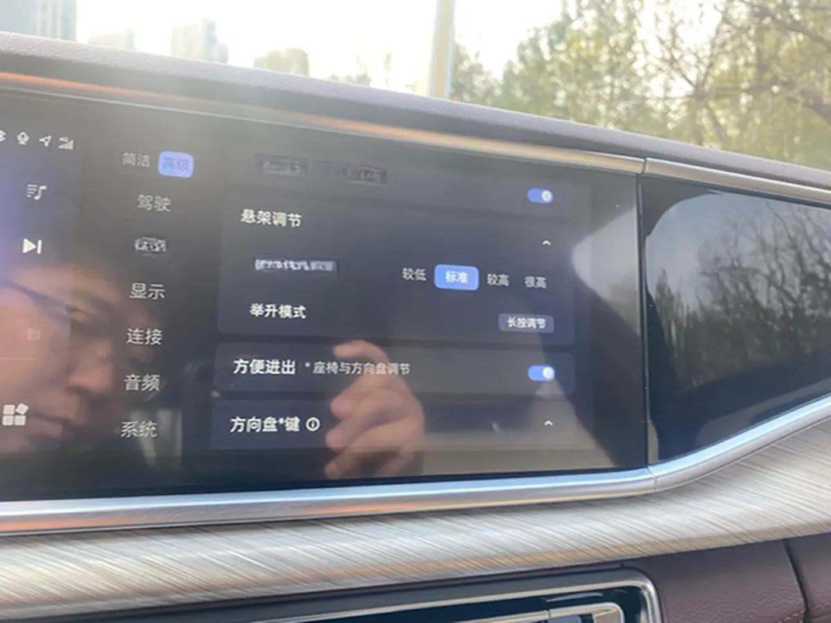 2020 HongQi H9 3.0T 283HP V6 7DCT,autocango,china used car exporter,china ev exporter,chinese used car exporter,chinese used ev exporter