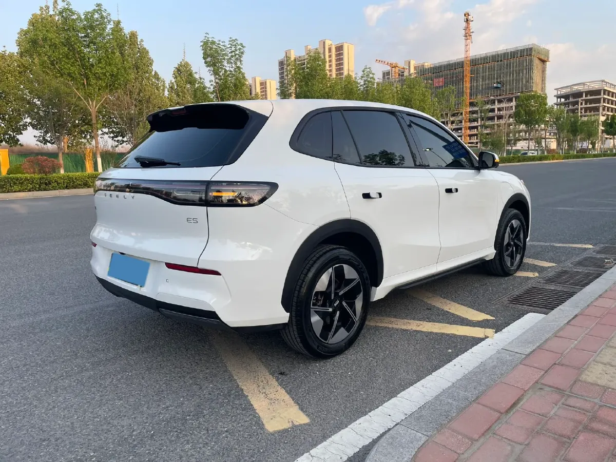 2024 YuanChen Super Van BEV 51KWH,autocango,china used car exporter,china ev exporter,chinese used car exporter,chinese used ev exporter