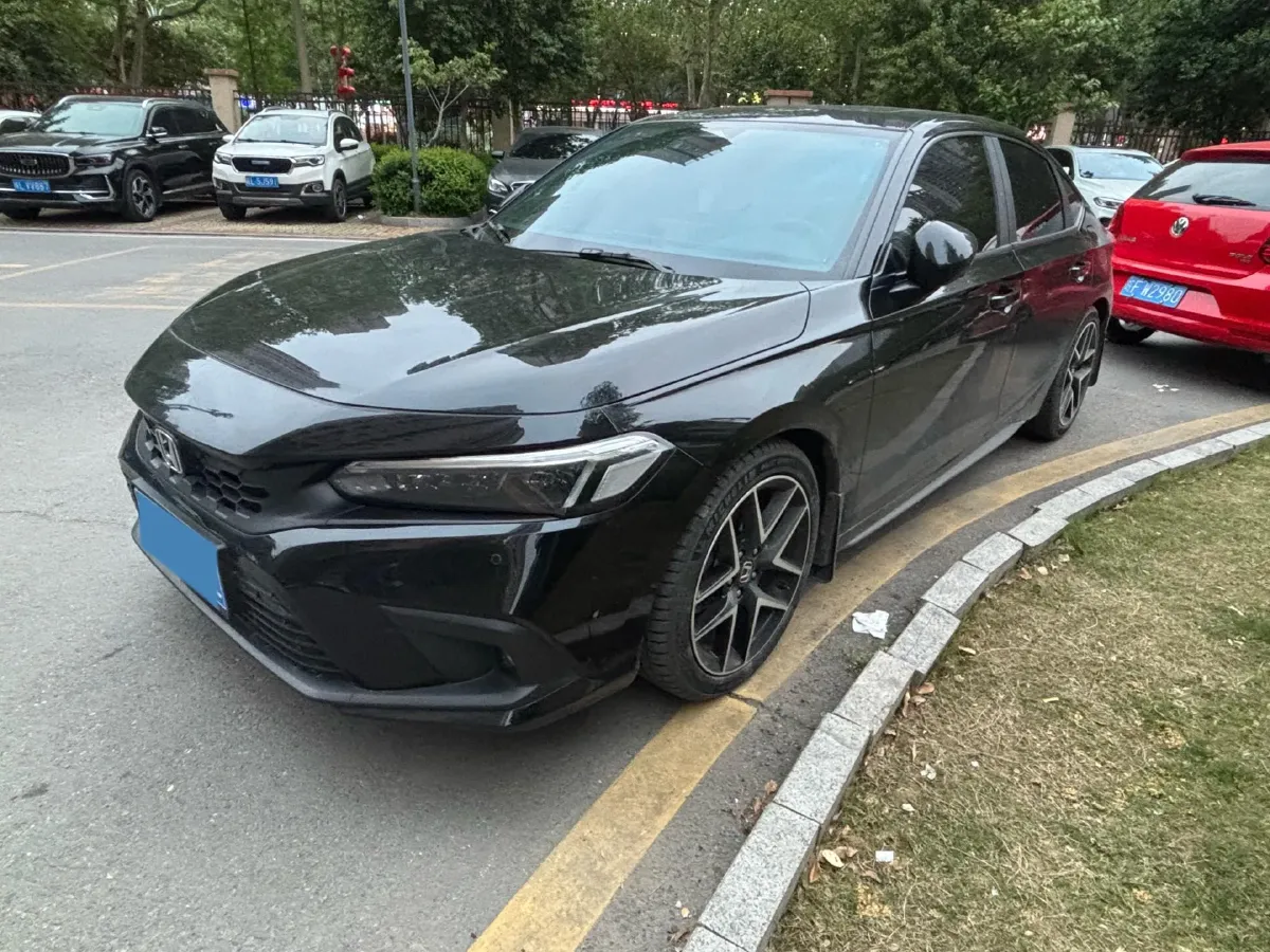 2023 Honda Civic 1.5T 182HP L4 6MT,autocango,china used car exporter,china ev exporter,chinese used car exporter,chinese used ev exporter