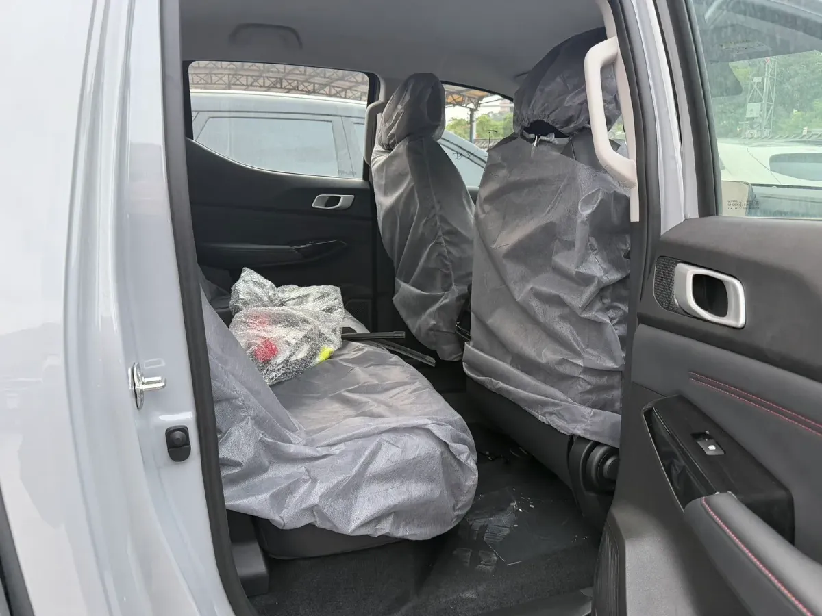 2024 ChangAn Kaicene RuiXing EM60 BEV 41.86KWH,autocango,china used car exporter,china ev exporter,chinese used car exporter,chinese used ev exporter