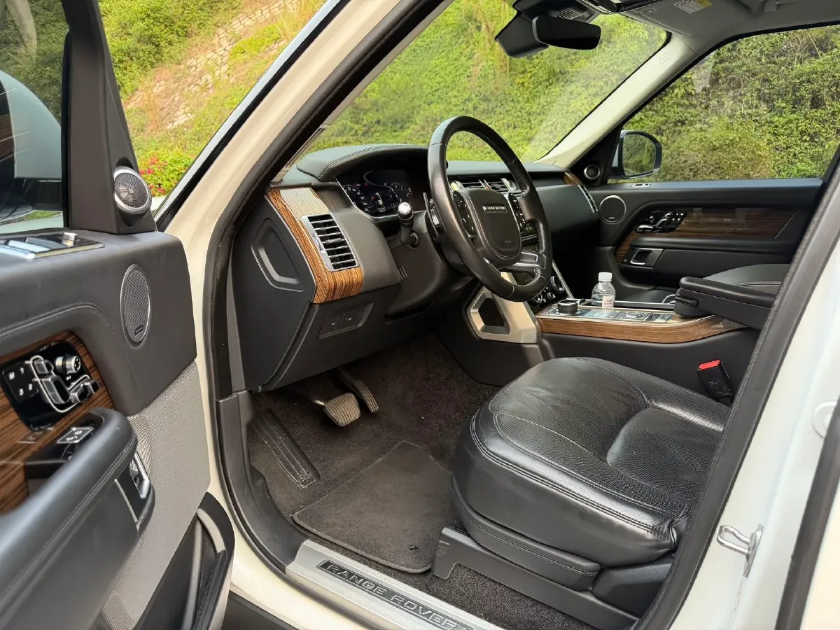 2018 Land Rover Range Rover 3.0T 381HP V6 8AT,autocango,china used car exporter,china ev exporter,chinese used car exporter,chinese used ev exporter