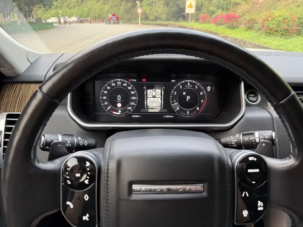 2018 Land Rover Range Rover 3.0T 381HP V6 8AT,autocango,china used car exporter,china ev exporter,chinese used car exporter,chinese used ev exporter