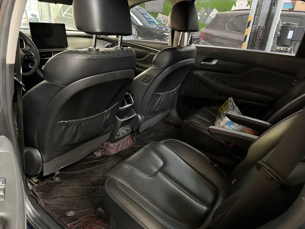 2019 Hyundai Santafe 2.0T 230HP L4 8AT,autocango,china used car exporter,china ev exporter,chinese used car exporter,chinese used ev exporter