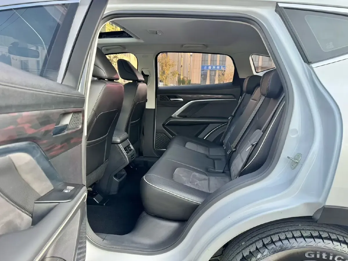 2021 Haval H6 1.5T 150HP L4 7DCT,autocango,china used car exporter,china ev exporter,chinese used car exporter,chinese used ev exporter