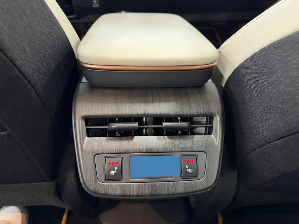 2022 Nissan Ariya BEV 90KWH,autocango,china used car exporter,china ev exporter,chinese used car exporter,chinese used ev exporter