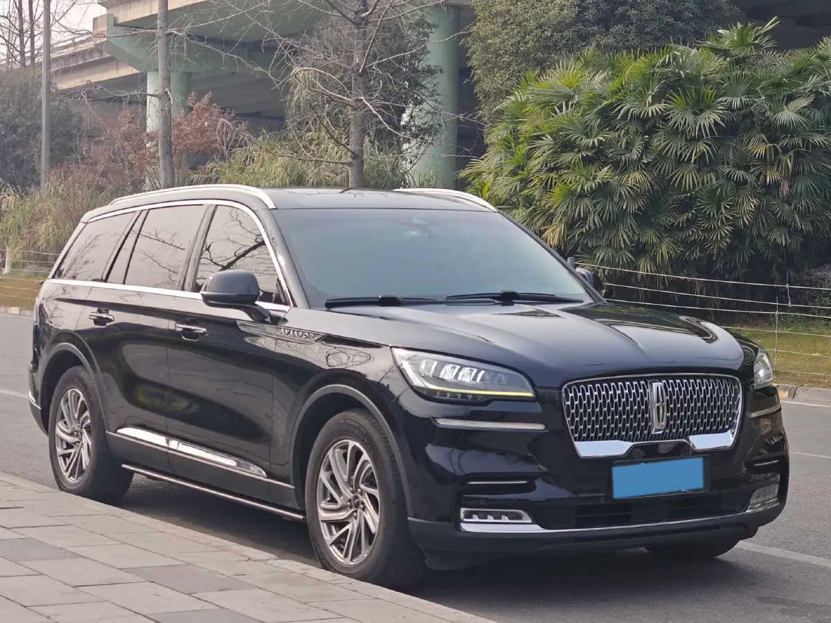 2022 Lincoln Aviator 3.0T 355HP V6 10AT,autocango,china used car exporter,china ev exporter,chinese used car exporter,chinese used ev exporter