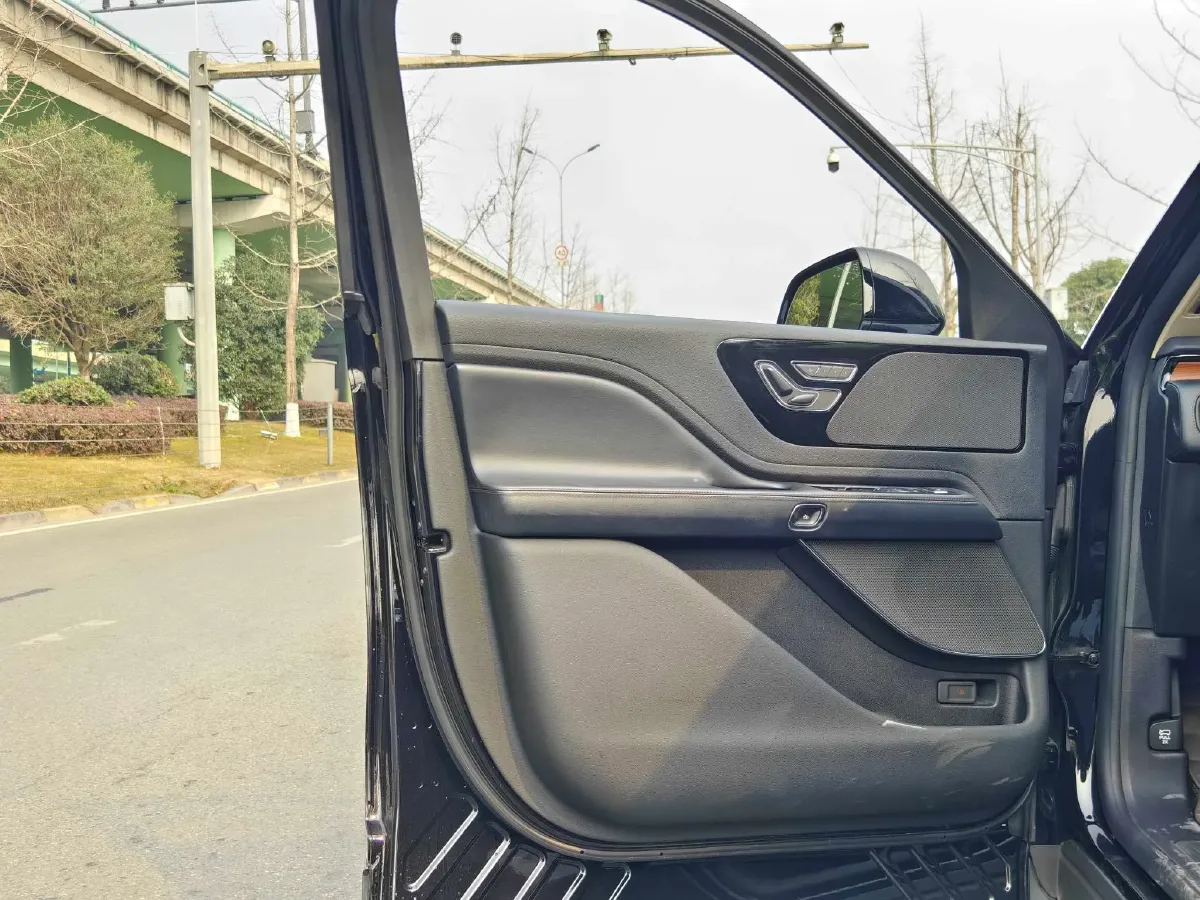 2022 Lincoln Aviator 3.0T 355HP V6 10AT,autocango,china used car exporter,china ev exporter,chinese used car exporter,chinese used ev exporter