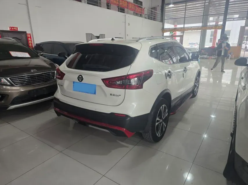 2021 Nissan Qashqai 2.0L 151HP L4 CVT,autocango,china used car exporter,china ev exporter,chinese used car exporter,chinese used ev exporter
