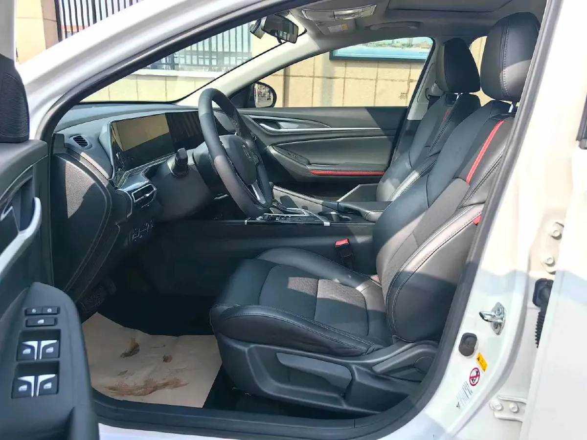 2020 ChangAn Eado 1.4T 158HP L4 7DCT,autocango,china used car exporter,china ev exporter,chinese used car exporter,chinese used ev exporter