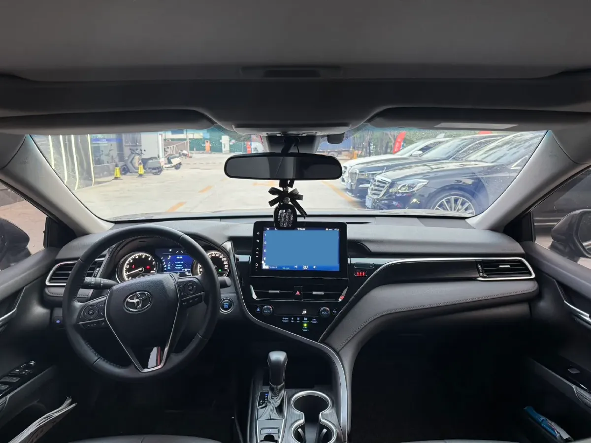 2023 Toyota Camry 2.0L 177HP L4 CVT,autocango,china used car exporter,china ev exporter,chinese used car exporter,chinese used ev exporter