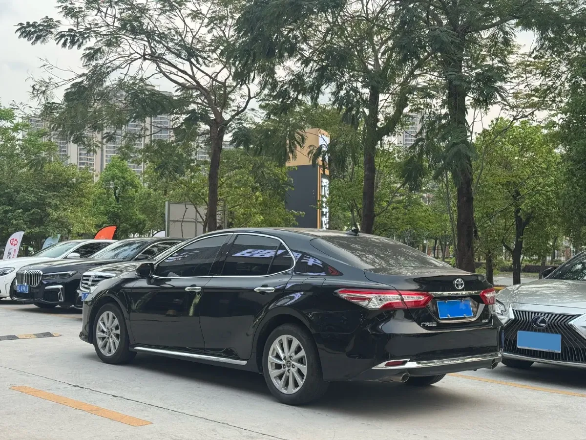2023 Toyota Camry 2.0L 177HP L4 CVT,autocango,china used car exporter,china ev exporter,chinese used car exporter,chinese used ev exporter