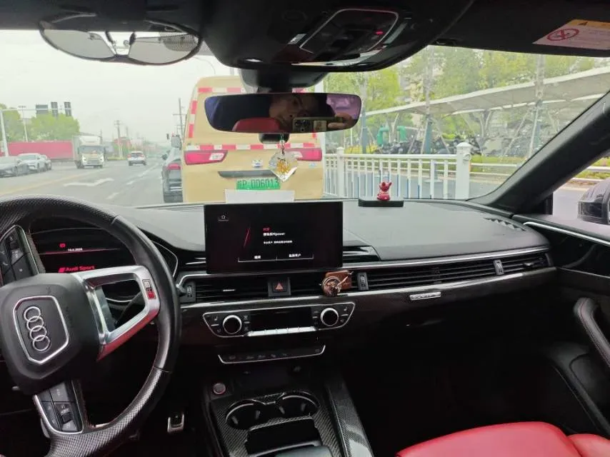 2020 Audi S5 3.0T 354HP V6 8AT,autocango,china used car exporter,china ev exporter,chinese used car exporter,chinese used ev exporter