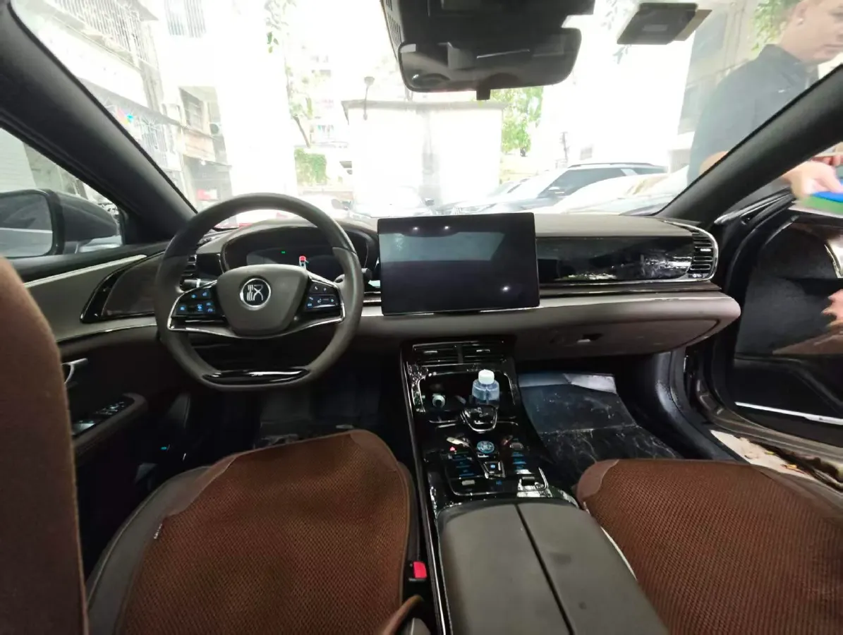 2020 WEY VV7 2.0T 227HP L4 7DCT PHEV,autocango,china used car exporter,china ev exporter,chinese used car exporter,chinese used ev exporter