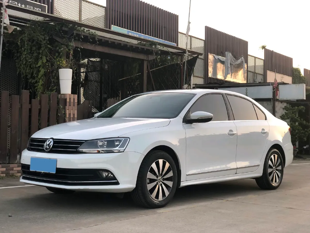 2018 Volkswagen Sagitar 1.2T 110HP L4 7DCT,autocango,china used car exporter,china ev exporter,chinese used car exporter,chinese used ev exporter