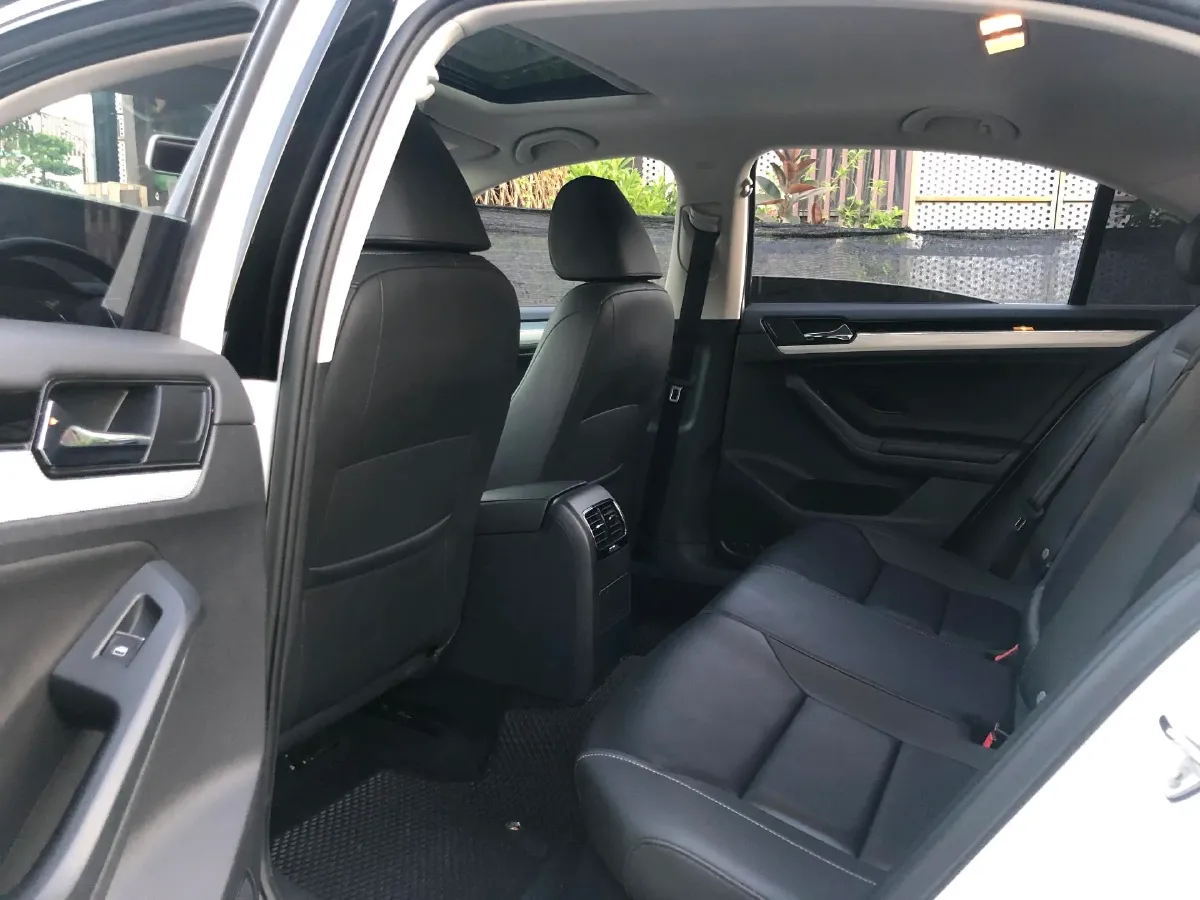 2018 Volkswagen Sagitar 1.2T 110HP L4 7DCT,autocango,china used car exporter,china ev exporter,chinese used car exporter,chinese used ev exporter